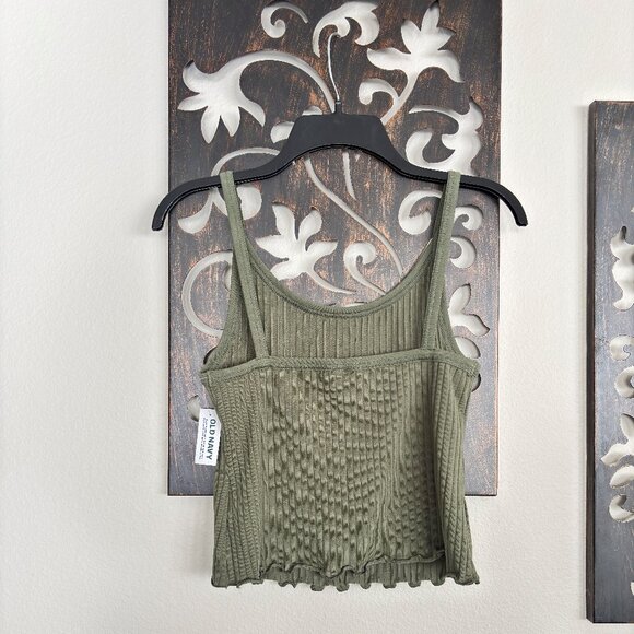 Fitted Ribbed Tank Top - Picture 2 of 3